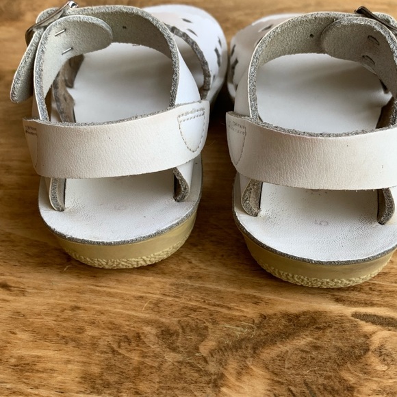 Salt Water Sandals Sweet Heart White size 5 toddler - Picture 4 of 9